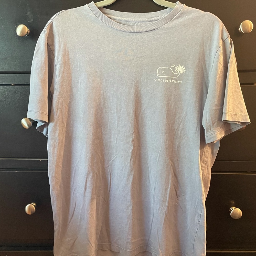 Vineyard Vines T-shirt-Grey/Blue color. Size S
